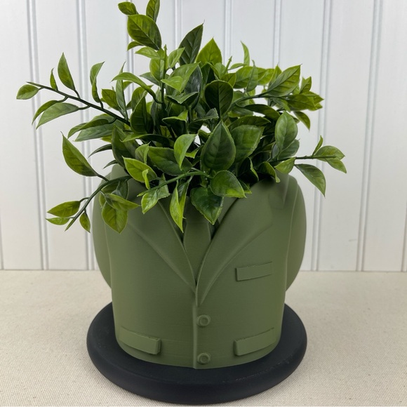 Suit Coat Indoor Planter Pot, Men’s Suit Flower Pot, indoor Planter - Picture 1 of 11